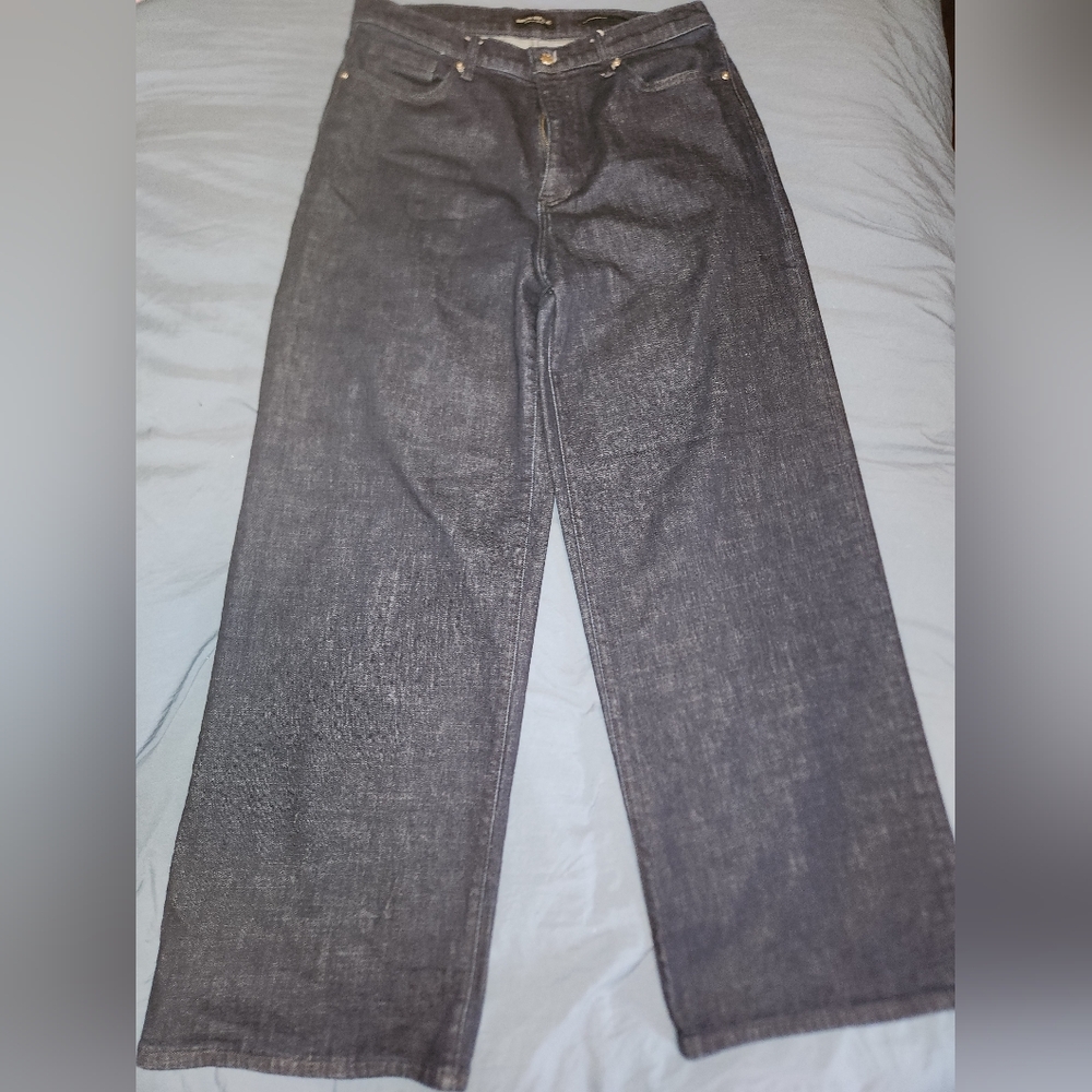 SALE- Banana Republic, denim, wide leg jeans, excellent pre-owned condition